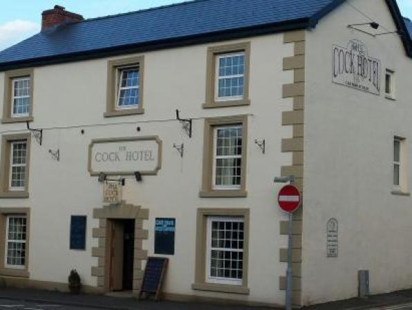 The Cock Hotel Bronllys ภายนอก รูปภาพ